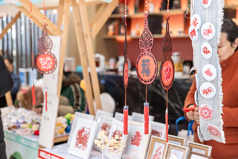 魯商服務(wù)多彩活動迎新春，共筑社區(qū)幸福年