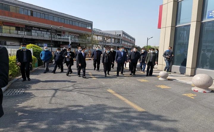 山東省復(fù)工復(fù)產(chǎn)調(diào)研小組蒞臨魯商物業(yè)東營(yíng)項(xiàng)目視察，并予以高度贊揚(yáng)！